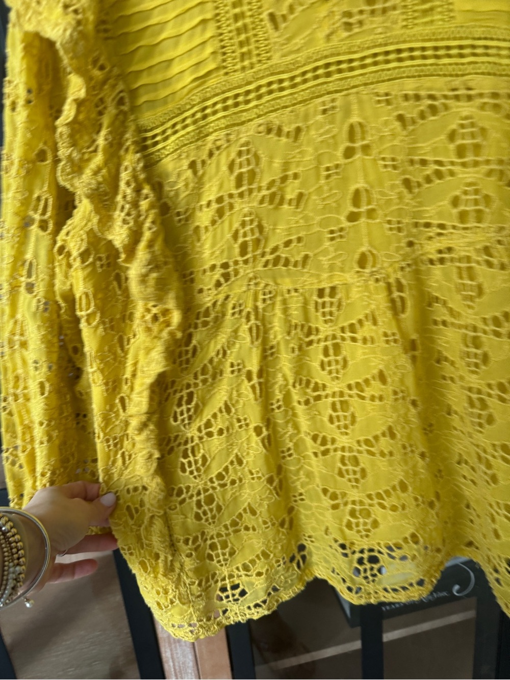 Anthropologie Clementine Blouse Eyelet Ruffle top Puffed long Sleeve marigold - Picture 10 of 11